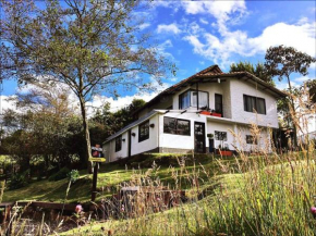 Encantadora Villa de Campo en las montañas